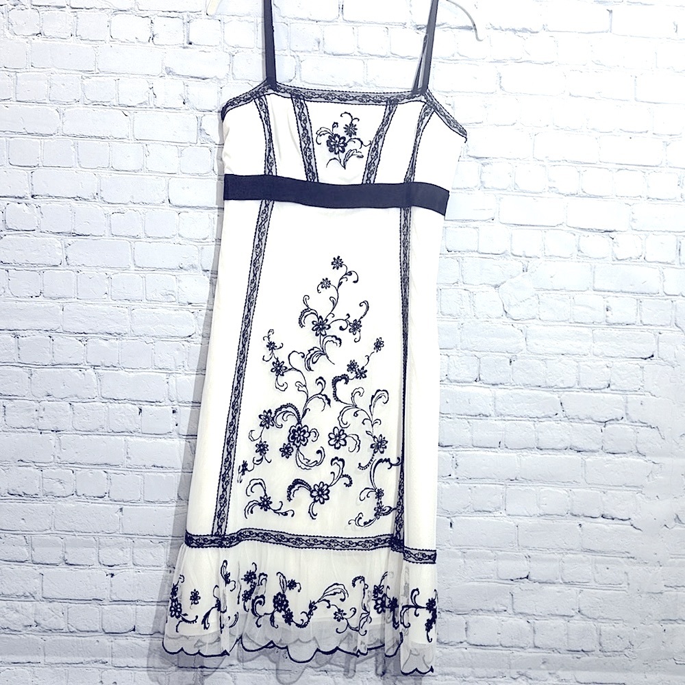 Ann Taylor Loft Creamy Ivory Lace and Black Flowers Tulle Embroidered Dress (8)